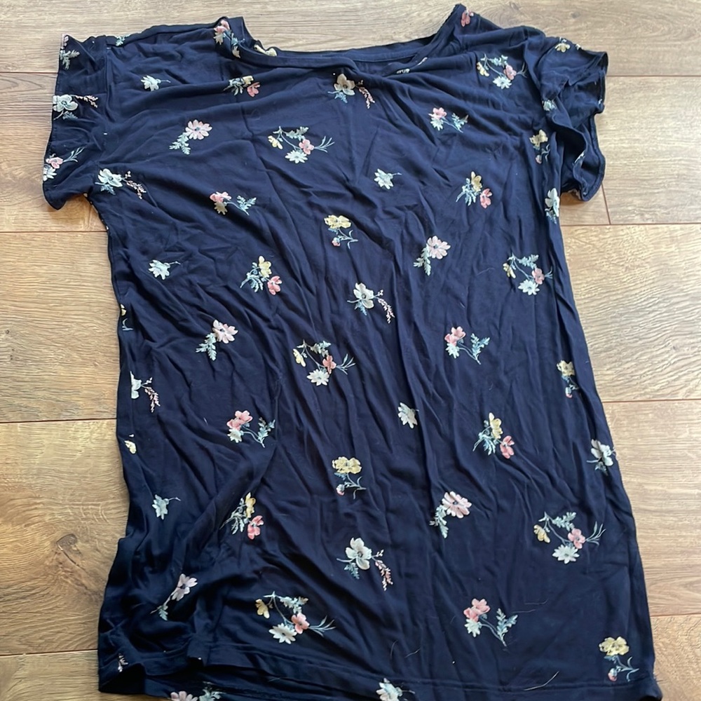 Loft soft t-shirt ruffle sleeve detail